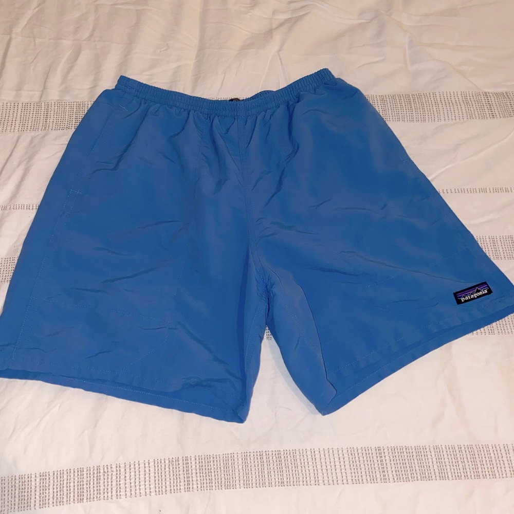 Patagonia hybrid blue 6 1/2” shorts